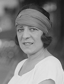 Suzanne Lenglen 02.jpg