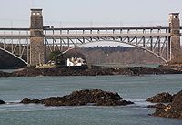 Ynys Gored Goch Low tide.jpg