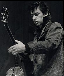 Spedding performing in Toronto, 18 May 1979