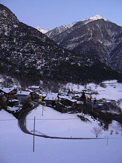 Challand-Saint-Anselme in winter.