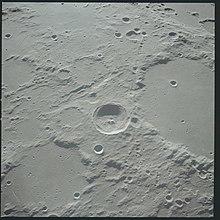 AS12-50-7431 (21676573116).jpg