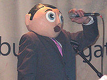 Frank sidebottom.jpg