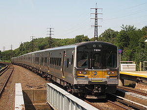 LIRR Train 853 leaves Lynbrook.jpg