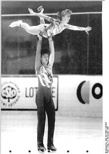 Bundesarchiv Bild 183-1988-1106-005, Mandy Wötzel, Axel Rauschnbach.jpg