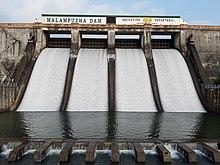 Malampuzha Dam Navas 10.jpg