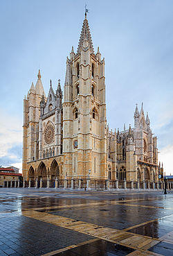 Catedral Gótica de León.jpg