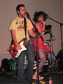 John Patterson (left) and Patience Hodgson, Alana Skyring is obscured, Montreal, June 2006