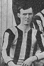 Arnold Warren 1902.jpg
