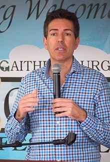 Wayne pacelle 5212919.jpg