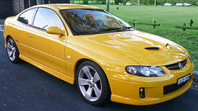 2004-2005 Holden VZ Monaro CV8 coupe 01.jpg
