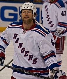 Blues vs. Rangers-8767 (6543462811).jpg