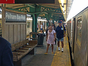 Pelham Bay Park (IRT Pelham Line) by David Shankbone.jpg