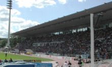 Ernst-Abbe-Sportfeld-Haupttribüne.jpg