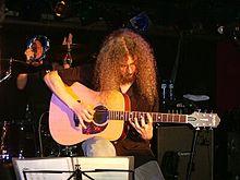 Guthrie govan.jpg