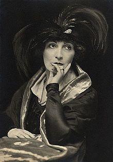 Lady hazel lavery01.jpg