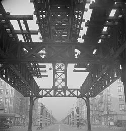 Second Avenue El - demolition.jpg