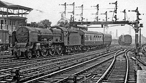 LMS 'Patriot' 4-6-0 entering Manchester Victoria railway station 2093405 f54a59c7.jpg