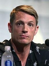 A 2016 photograph of Joel Kinnaman
