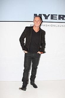 Larry Emdur 2015 (19919049663).jpg