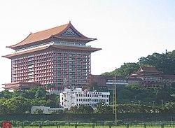 Grand Hotel Taipei and Central Broadcasting System 20040809.jpg