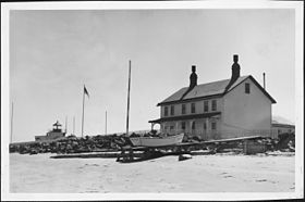 Point No Point Boat Landing, Dwelling and Tower, looking southwest, July 1944, ca. 1943 - ca. 1953 - NARA - 298207.jpg