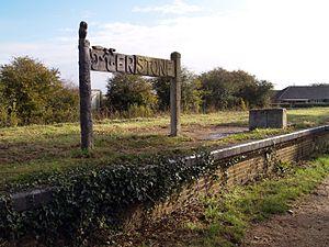 Merstone Station (geograph 2686441).jpg