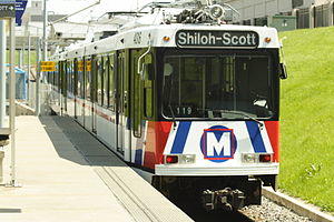 St Louis Metrolink train.jpg