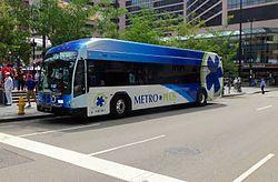 Cincinnati metro 2013 Gillig BRT.JPG
