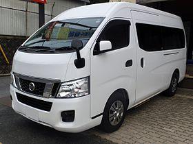Nissan NV350 CARAVAN Microbus GX (E26) front.JPG