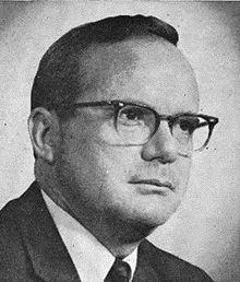 Robert L. Leggett.jpg