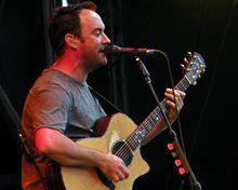 Dave Matthews performing in 2009