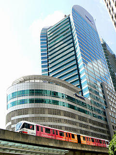 Mercu with lrt.JPG
