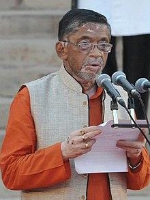 Santosh Kumar Gangwar oath as Minister.jpg