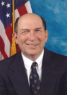 Wayne Gilchrest of Maryland, official portrait.jpg