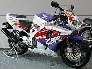 Honda CBR900RR Fireblade 1992 cropped.jpg