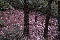 Wheeler Ridge Japanese Bomb Site (Brookings, Oregon).jpg