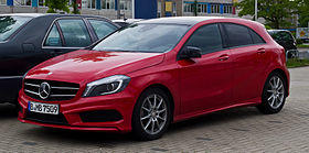 Mercedes-Benz A 200 AMG Line (W 176) – Frontansicht, 25. Mai 2013, Hilden.jpg