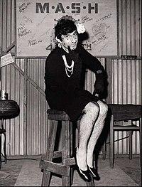 Jamie Farr Max Klinger MASH 1975.JPG