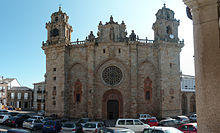 Catedral de Mondoñedo (fachada).jpg