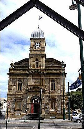 ALBANY TOWN HALL.jpg