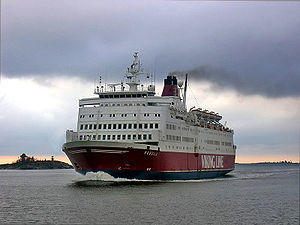Rosella arriving in Helsinki in autumn 2007.