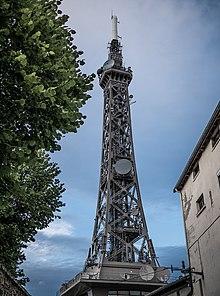 Lyon - Tour métallique de Fourvière, septembre 2015.jpg
