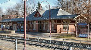 Montreal West - AMT Train Station.jpg