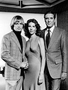 David McCallum Melinda Fee Craig Stevens The Invisible Man 1975.JPG