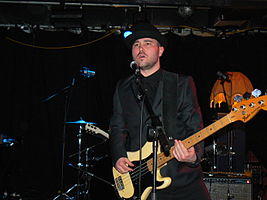 Cranley performing with Stars on January 26, 2008 at Moshulu, Aberdeen, Scotland