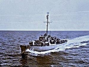 USS Hanna (DE-449) underway at sea off Korea on 11 September 1951 (80-G-436788).jpg