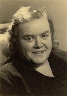 Adrienne von Speyr older.jpg