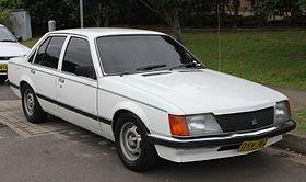 1983 Holden Commodore (VH) SL sedan (24203476572).jpg