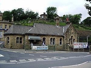 Mossley Railway Station.jpg