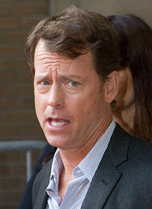 Greg Kinnear TIFF 2012.jpg